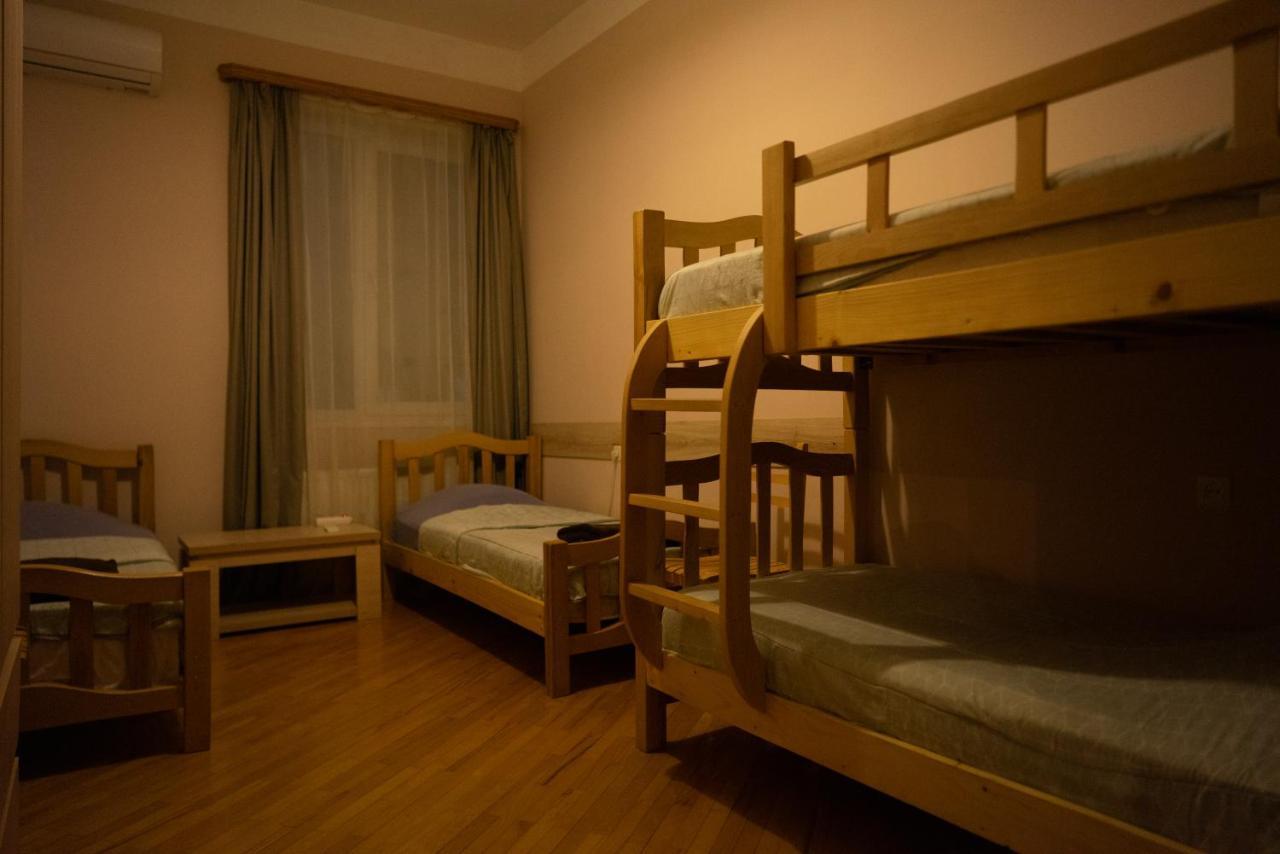 Guesthouse Hillside Tbilisi Exteriör bild